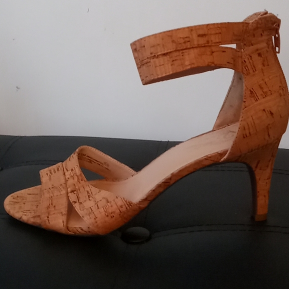 Proclamation - Picture 3 of 3